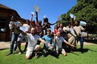 cerificate-handover-felix-with-carlos-arnulf-25jan2019